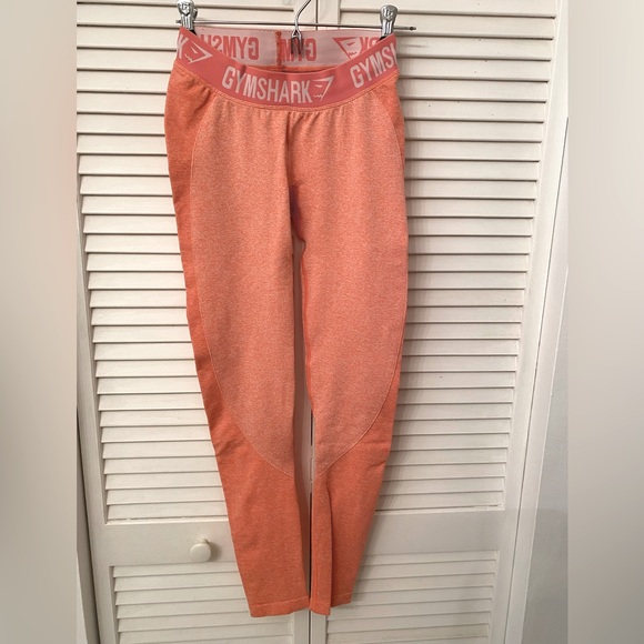 Gymshark pink leggings - Picture 1 of 3